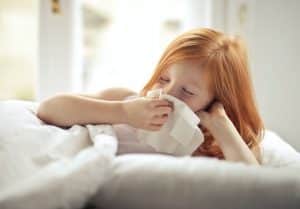 أعراض الحمى الفيروسية عند الأطفال