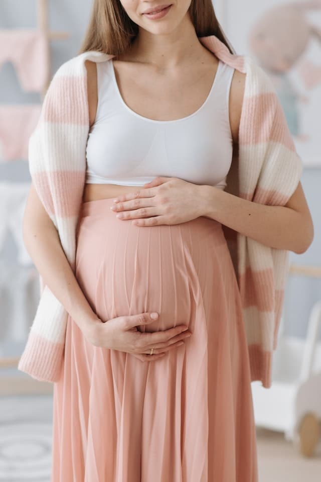 القرنفل للحامل في الشهور الأولى