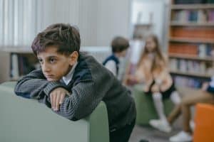قلة الاستيعاب والتركيز عند الأطفال