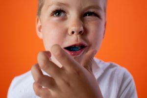 تآكل الأسنان عند الأطفال