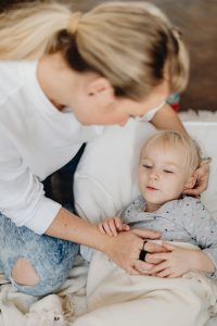 علاج المغص للأطفال